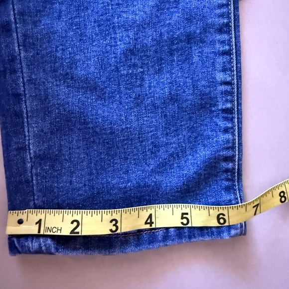 Kut from the Kloth Blue Slim Jeans with Classic Denim Appeal size 6 - Picture 8 of 14